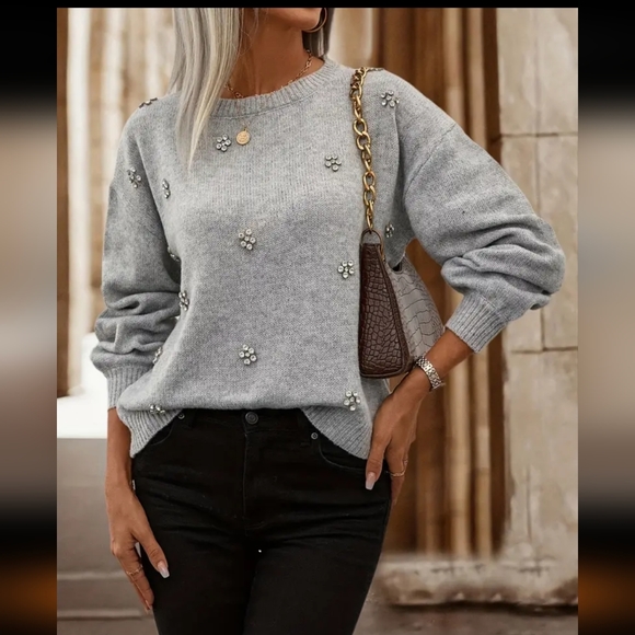 0060~rhinestone embellished crew-neck sweatshirt main image 1